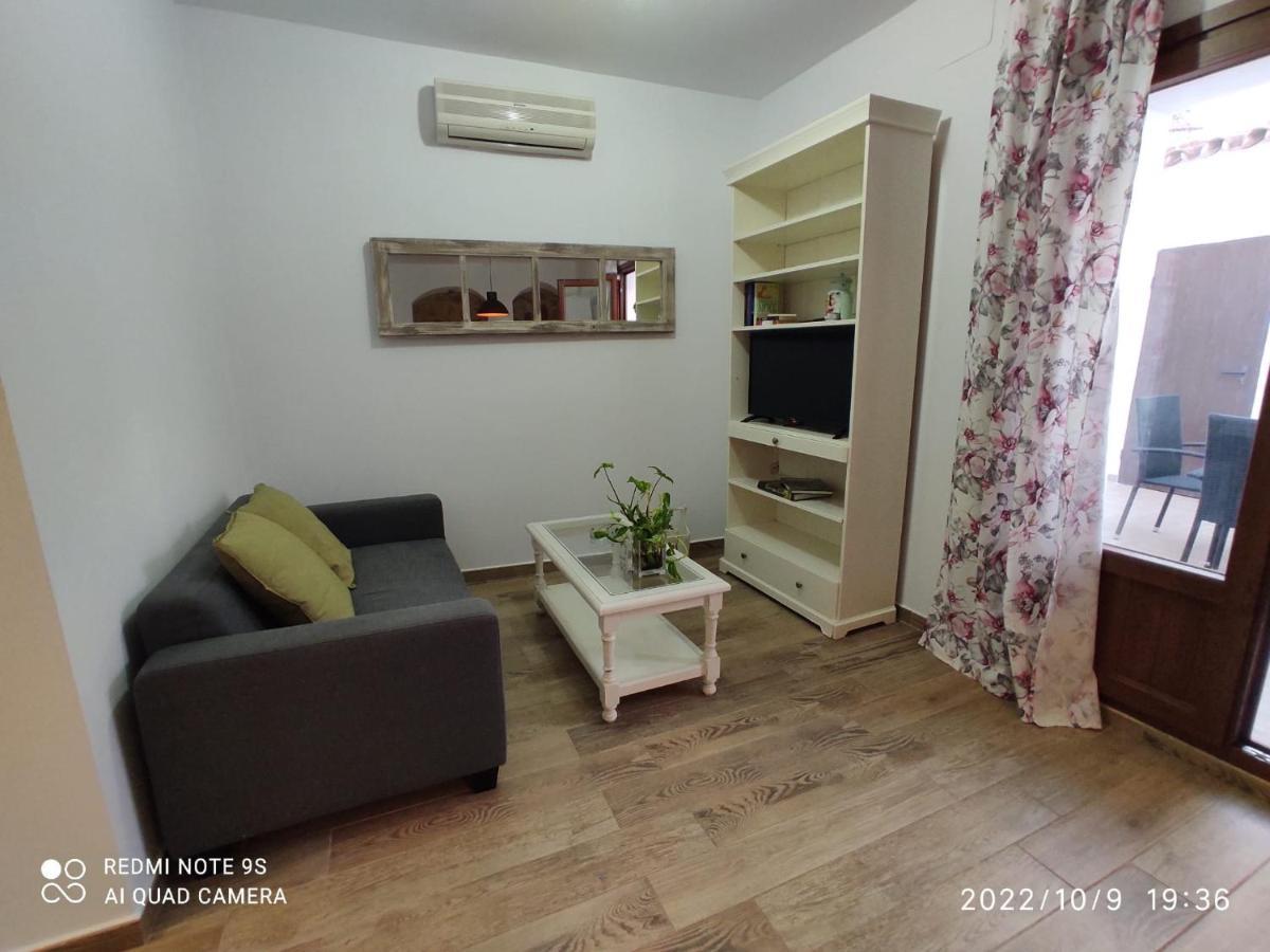 Entretorres Turistico Apartment *